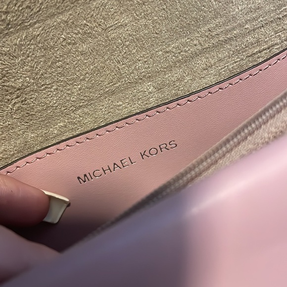 NWT MK shoulder/crossbody bag - Picture 11 of 17